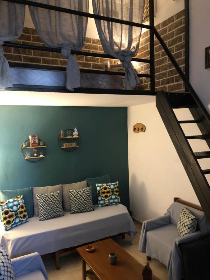 Apartament Small Cosy House Lávrion Zewnętrze zdjęcie