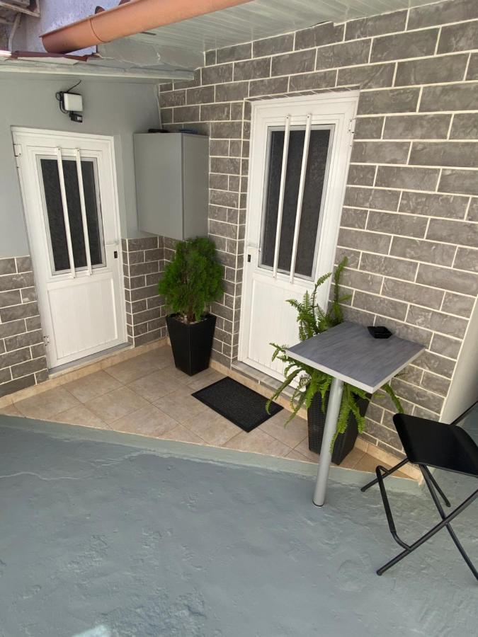 Apartament Small Cosy House Lávrion Zewnętrze zdjęcie